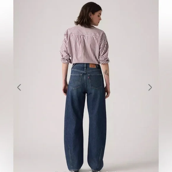 LEVIS Jeans Barrel Leg NWT Cinch Wide Leg High Waist New Shades Blue Size 24 - Picture 2 of 14